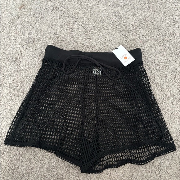 Shade & Shore Black Cover Up Shorts - Picture 1 of 1